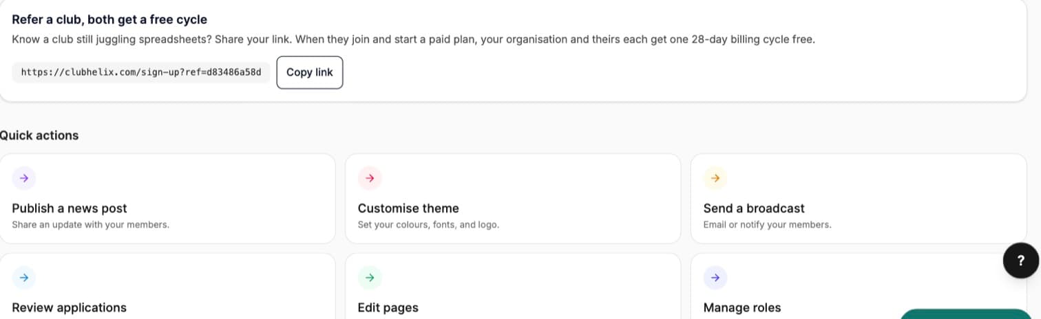 La tarjeta Recomienda un club en el resumen del panel del demo de ClubHelix, con el enlace de recomendación y su botón para copiarlo